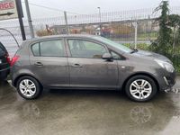 Usado Opel Corsa Selective 75 HP (55 kW) 2014 Cinzento Citadino