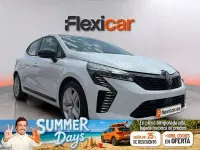 Usado Renault Clio Evolution 100 CV (73 kW) 2024 Blanco Utilitario