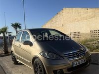 Usado Mercedes A180 Classic 109 CV (80 kW) 2005 Beige Monovolumen