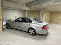 Usado Mercedes E280 Classic 190 CV (139 kW) 2006 Gris / plata Berlina