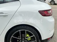 Usado Renault Mégane Zen 130 CV (95 kW) 2018 Blanco Berlina