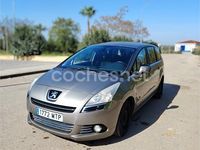 Usado Peugeot 5008 Access 112 CV (82 kW) 2012 Beige Monovolumen
