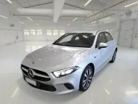 Usado Mercedes A250 218 CV (160 kW) 2021 Gris / plata Berlina