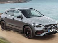 Usado Mercedes GLA200 150 CV (110 kW) 2022 Plateado SUV