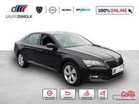 Usado Skoda Superb Style 150 HP (110 kW) 2018 Preto Carrinha