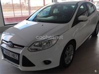 Usado Ford Focus Trend 115 CV (84 kW) 2011 Blanco Berlina