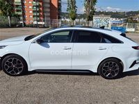 Usado Kia ProCeed GT-Line 120 CV (88 kW) 2023 Blanco Familiar