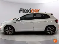 Usado VW Polo R-line 110 CV (80 kW) 2022 Blanco Utilitario