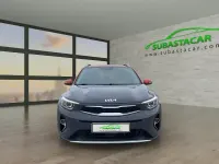 Usado Kia Stonic 120 CV (88 kW) 2021 Gris SUV