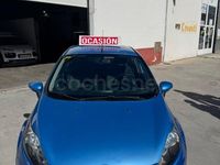 Usado Ford Fiesta Trend 70 CV (51 kW) 2011 Azul Utilitario