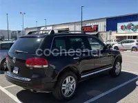 Usado VW Touareg 310 CV (228 kW) 2004 Negro SUV