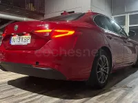 Usado Alfa Romeo Giulia Super 150 CV (110 kW) 2017 Rojo Berlina