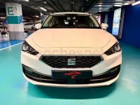 Usado Seat Leon Reference 115 CV (84 kW) 2022 Blanco Familiar