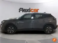 Usado Peugeot 2008 Active 100 CV (73 kW) 2023 Gris SUV