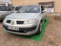 Usado Renault Mégane II Expression 80 CV (58 kW) 2003 Gris / plata Berlina