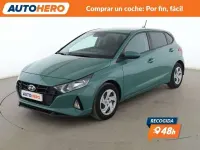 Usado Hyundai i20 84 CV (61 kW) 2022 Verde Utilitario