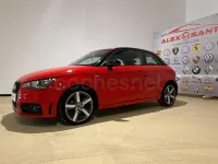 Usado Audi A1 Attraction 86 CV (63 kW) 2014 Rojo Utilitario