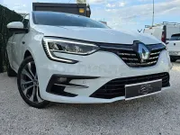 Begagnad Renault Mégane II Techno 115 HK (84 kW) 2023 Vit Sedan