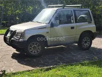 Usado Suzuki Vitara 90 CV (66 kW) 2004 Beige SUV