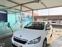 Usado Peugeot 308 Style 100 CV (73 kW) 2016 Blanco Berlina