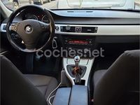 Usado BMW 320 177 CV (130 kW) 2009 Negro Familiar