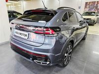 Usado VW Taigo R-line 150 CV (110 kW) 2022 Gris / plata SUV
