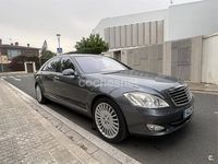Usado Mercedes S500L 388 CV (285 kW) 2007 Gris / plata Berlina