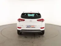 Usado Hyundai Tucson 136 CV (100 kW) 2016 Blanco SUV