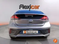 Usado Hyundai Ioniq Style 141 CV (103 kW) 2022 Gris Utilitario
