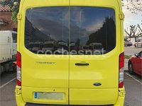 Usado Ford Transit 76 CV (55 kW) 2001 Amarillo Familiar