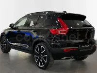 Usado Volvo XC40 R-Design 163 CV (119 kW) 2020 Negro SUV