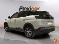 Usado Peugeot 3008 Allure 136 CV (100 kW) 2024 Blanco SUV