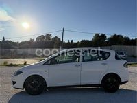 Usado Seat Toledo Reference 105 CV (77 kW) 2006 Blanco Berlina