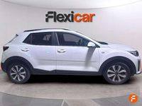 Usado Kia Stonic 84 CV (61 kW) 2022 Blanco SUV