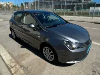 Usado Seat Ibiza CONNECT 105 CV (77 kW) 2016 Gris Berlina