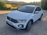 Usado VW T-Roc Life 150 CV (110 kW) 2023 Blanco SUV