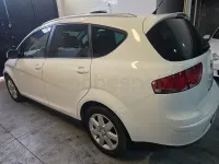 Usado Seat Altea XL Style 105 CV (77 kW) 2010 Blanco Monovolumen