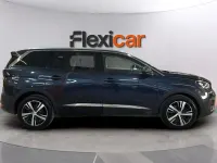 Usado Peugeot 5008 Active 131 CV (96 kW) 2019 Azul SUV