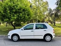 Käytetty Skoda Fabia 64 HP (47 kW) 2006 Valkoinen Viistoperä