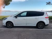 Usado Renault Grand Scénic III Dynamique 130 CV (95 kW) 2012 Blanco Monovolumen