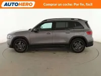 Usado Mercedes GLB200 AMG line 150 CV (110 kW) 2024 Gris SUV