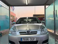 Usado Toyota Corolla Sol 116 CV (85 kW) 2005 Blanco Berlina