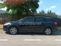 Usado Ford Focus Trend 125 CV (91 kW) 2014 Negro Familiar