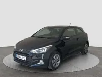 Usado Hyundai i20 84 CV (61 kW) 2016 Negro Coupe