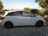 Usado Mercedes B180 109 CV (80 kW) 2017 Blanco Monovolumen