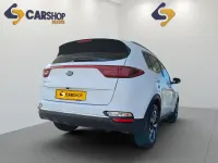 Usado Kia Sportage Plus 132 CV (97 kW) 2019 Blanco SUV
