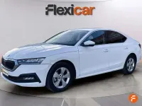 Usado Skoda Octavia Ambition 150 CV (110 kW) 2022 Blanco Utilitario