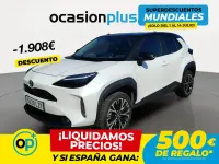 Usado Toyota Yaris Hybrid Style 116 CV (85 kW) 2022 Blanco Pickup/Camioneta