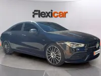 Usado Mercedes CLA200 163 CV (119 kW) 2022 Negro Berlina