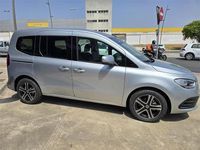 Nuevo Mercedes T180 116 CV (85 kW) 2025 Plata helvin Monovolumen